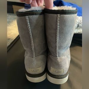 Grey Uggs